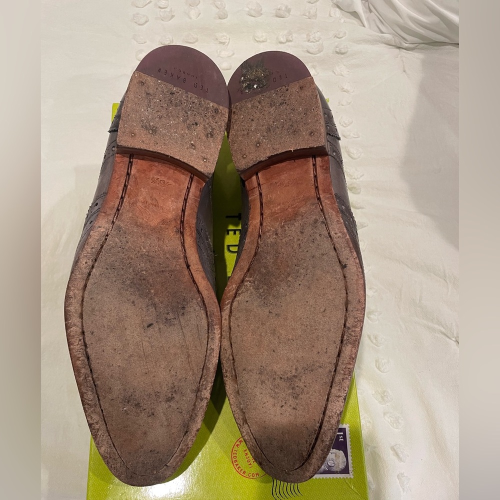 Men’s Ted Baker Brogue Dress Shoes - Picture 6 of 7